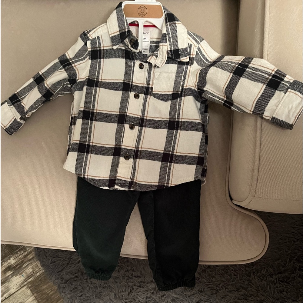 Carters 9m